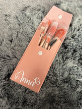 Load image into Gallery viewer, Personalised make up brush travel set