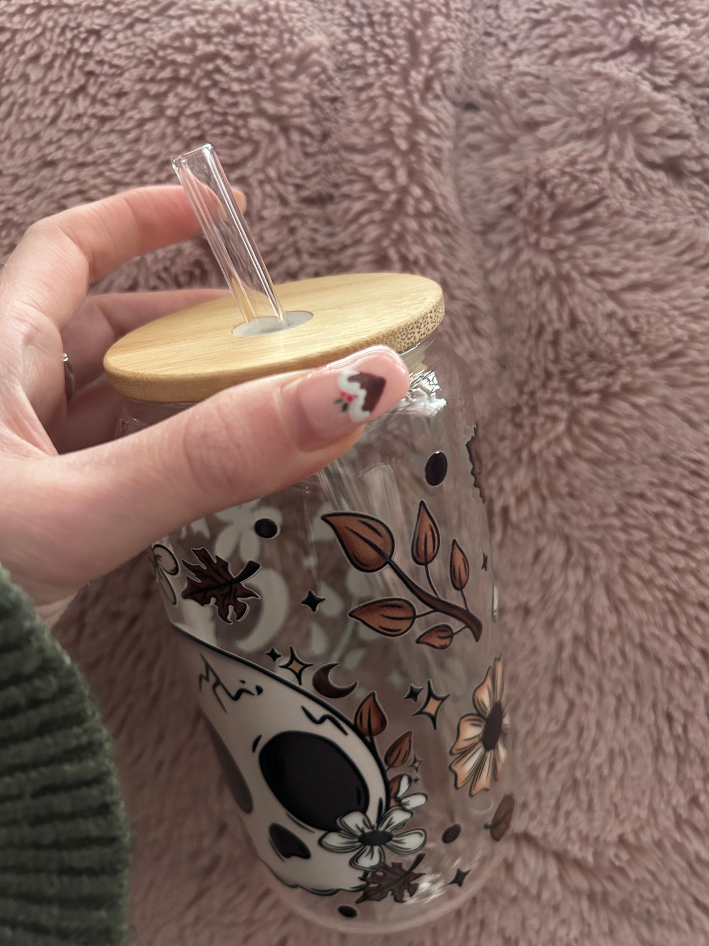 Autumnal skull glass can