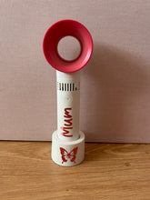 Load image into Gallery viewer, Personalised USB handheld bladeless fan with base
