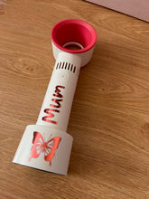 Load image into Gallery viewer, Personalised USB handheld bladeless fan with base