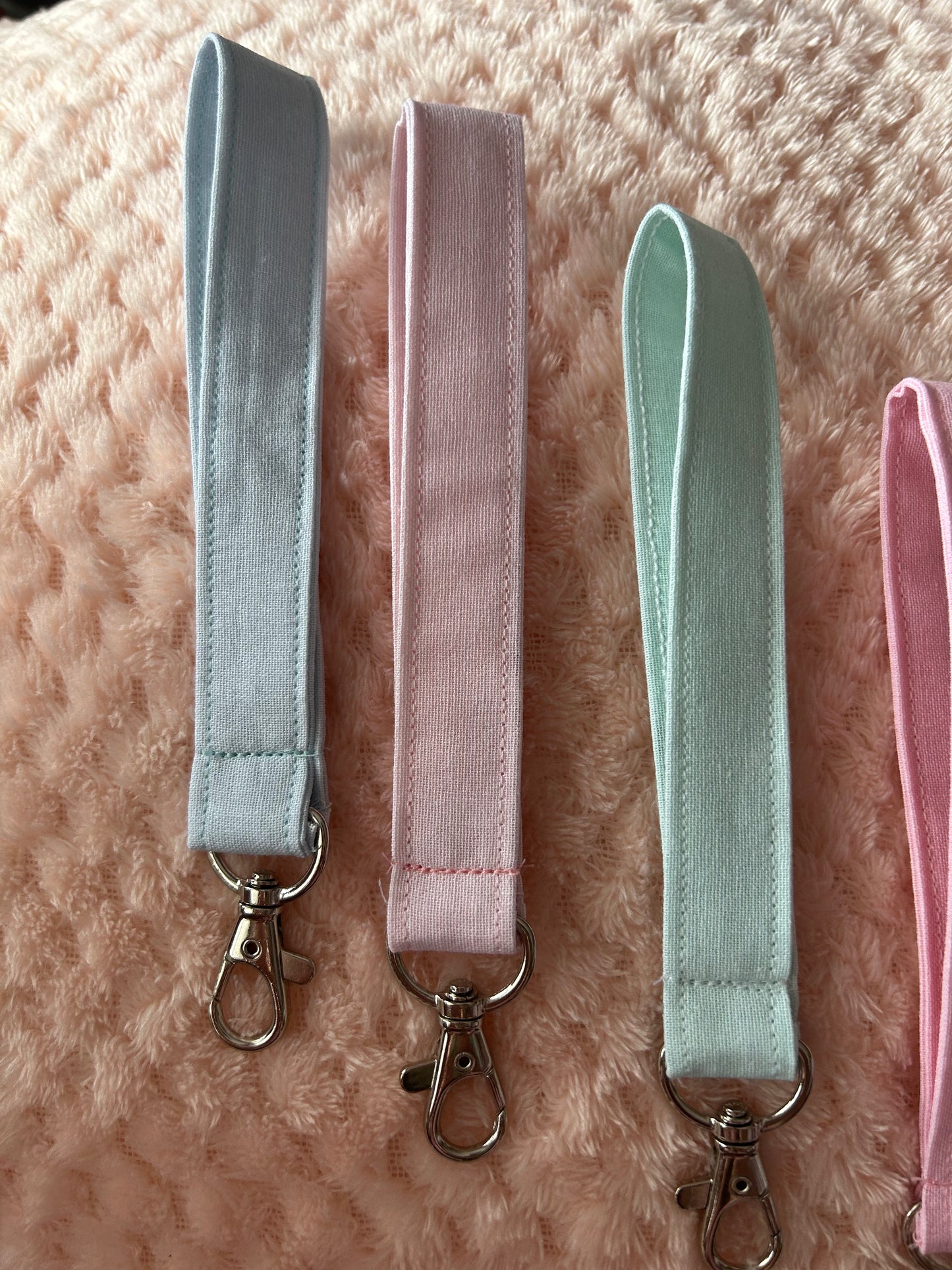 Plain colour wristlet