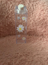 Load image into Gallery viewer, Daisy milk carton 500ml
