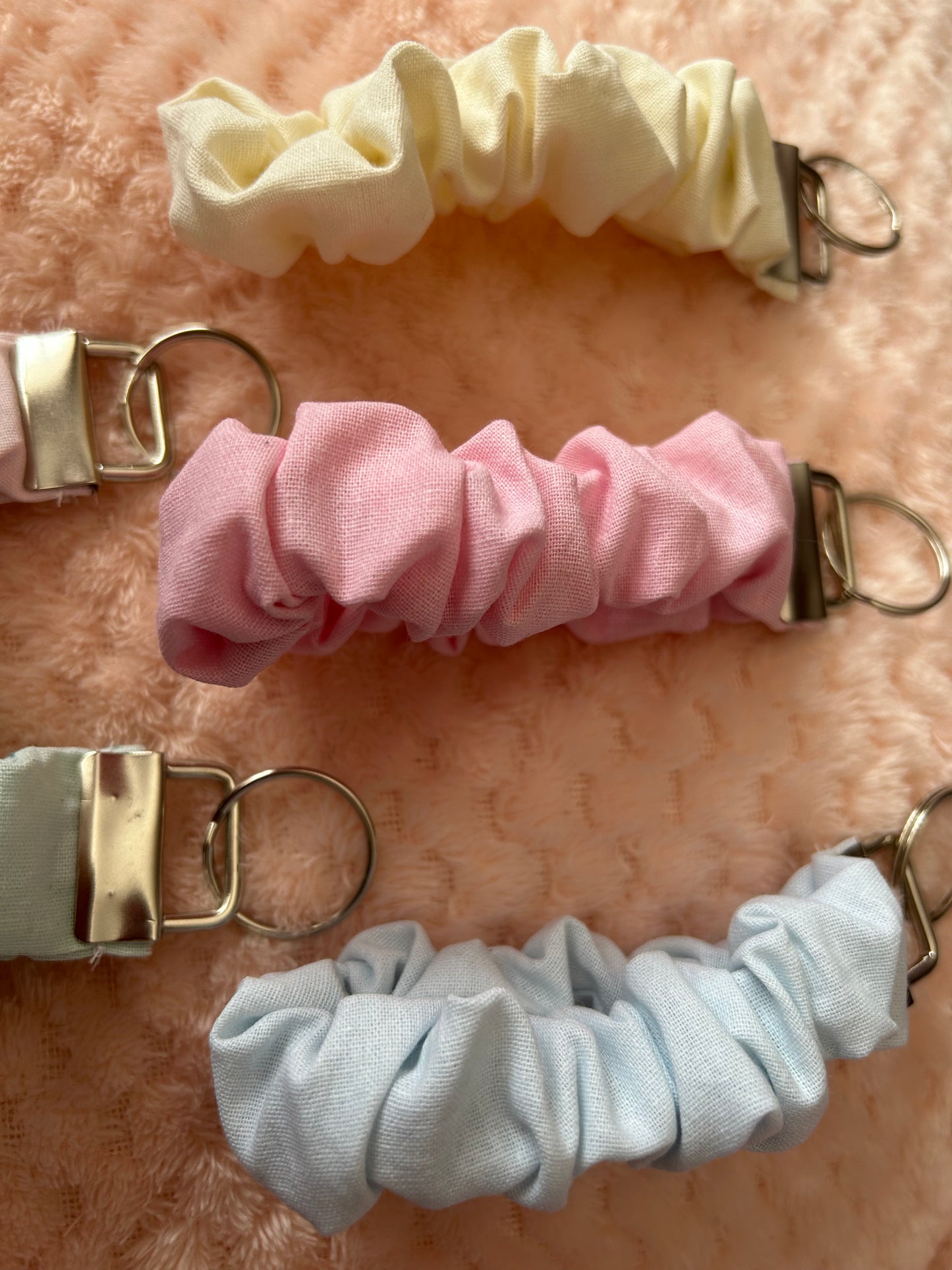 Plain colour scrunchy wristlet