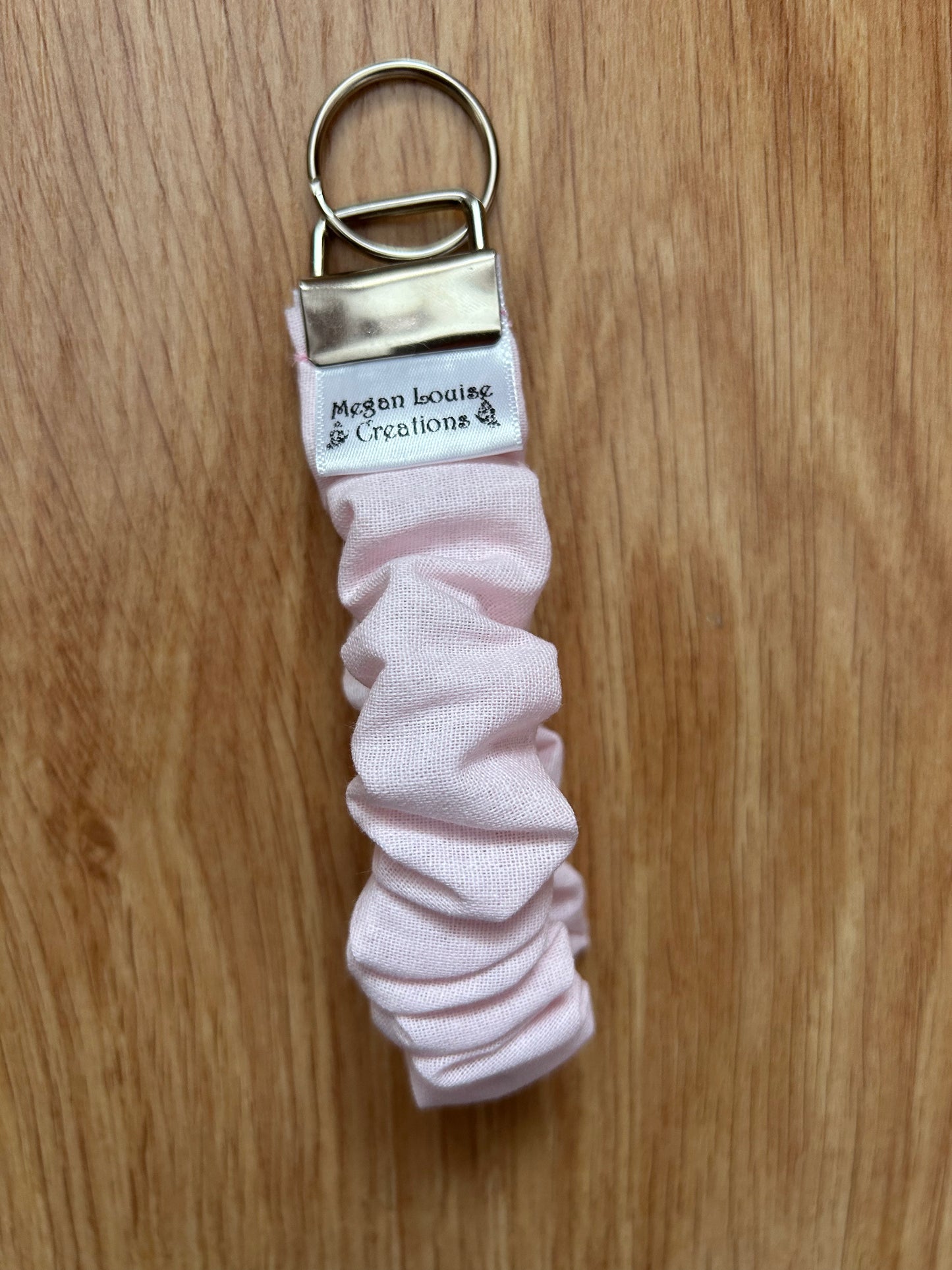 Plain colour scrunchy wristlet