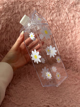 Load image into Gallery viewer, Daisy milk carton 500ml