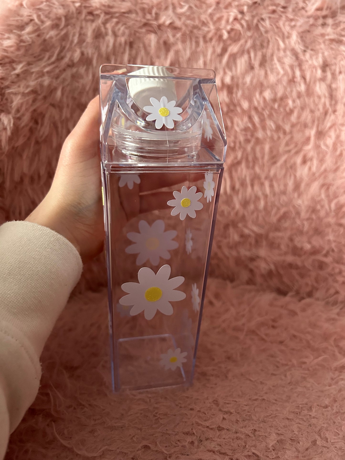 Daisy milk carton 500ml