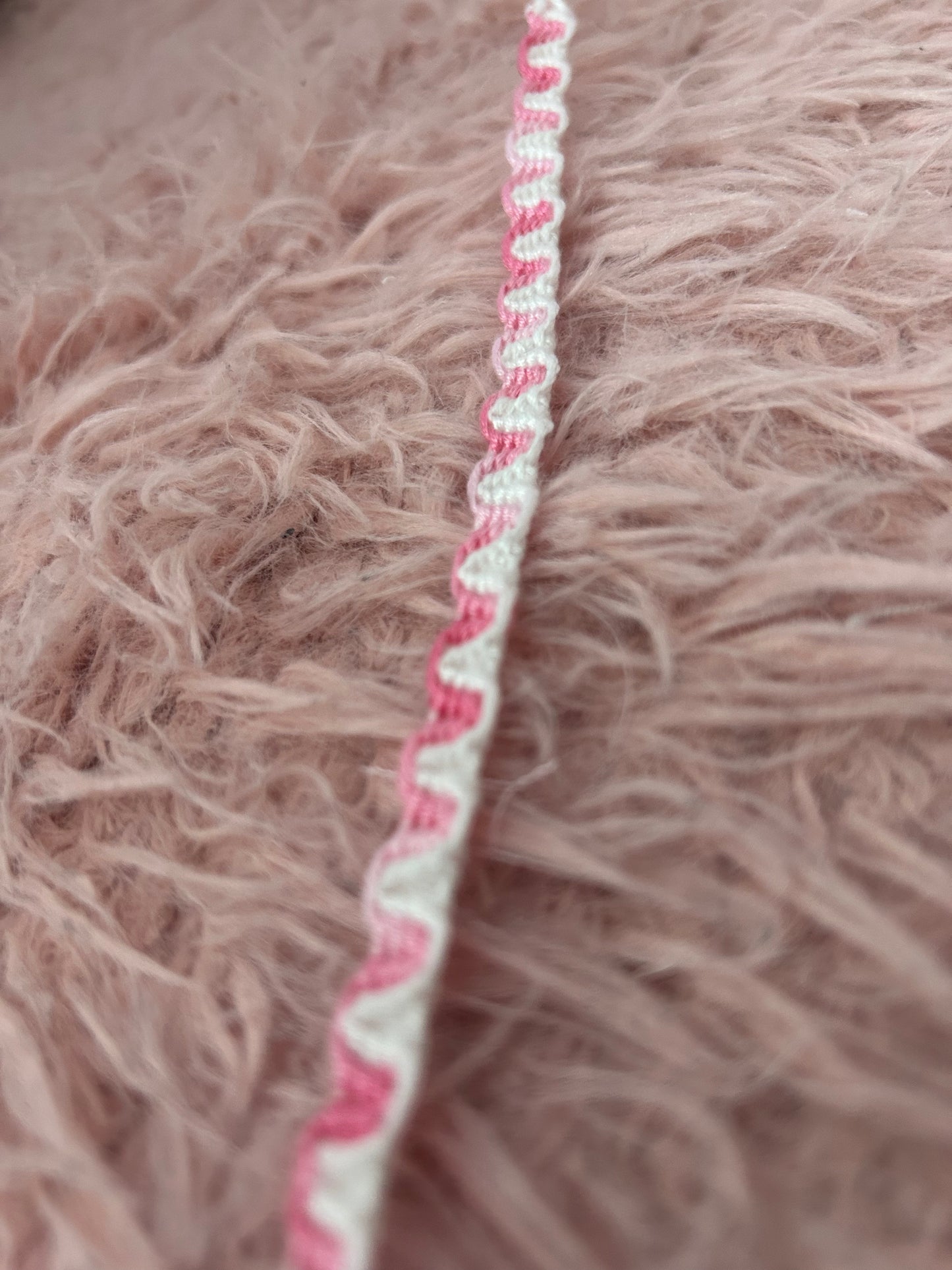 Pink ombré mini wave bracelet