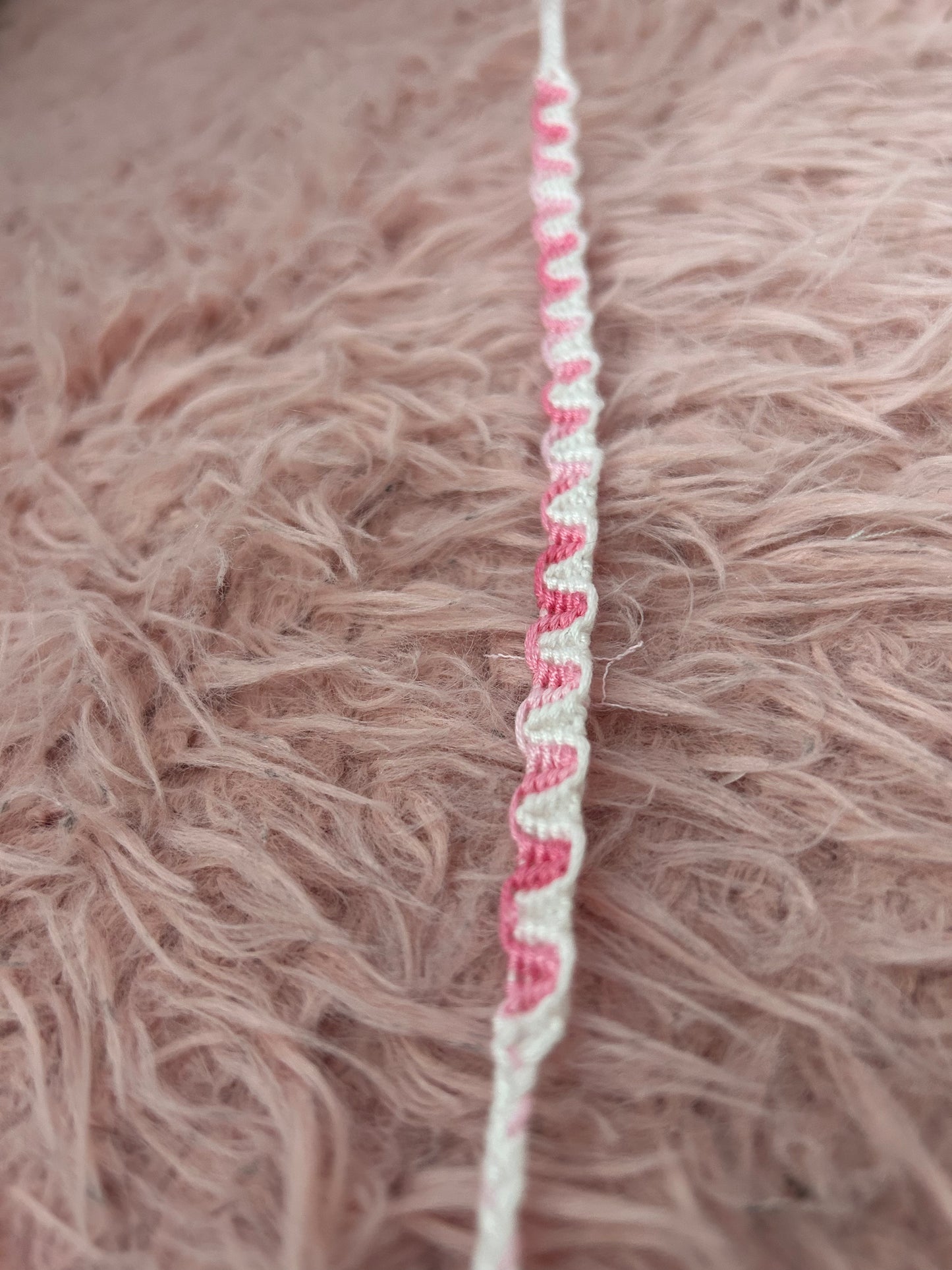 Pink ombré mini wave bracelet