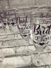 Load image into Gallery viewer, Bridal champagne flutes