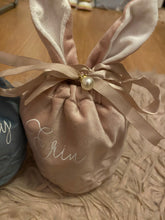 Load image into Gallery viewer, Personalised Easter treat bags