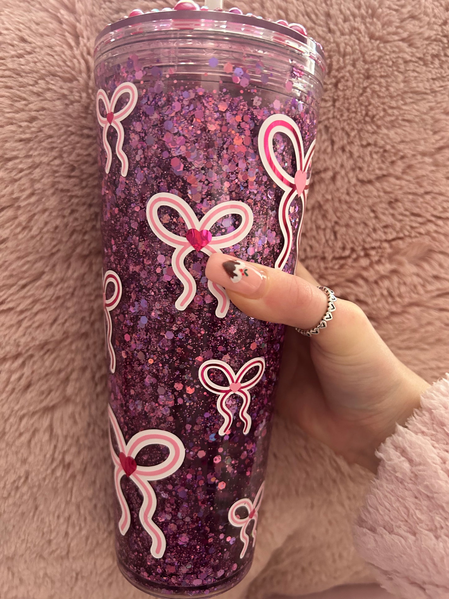 Bow 24oz snowglobe tumbler