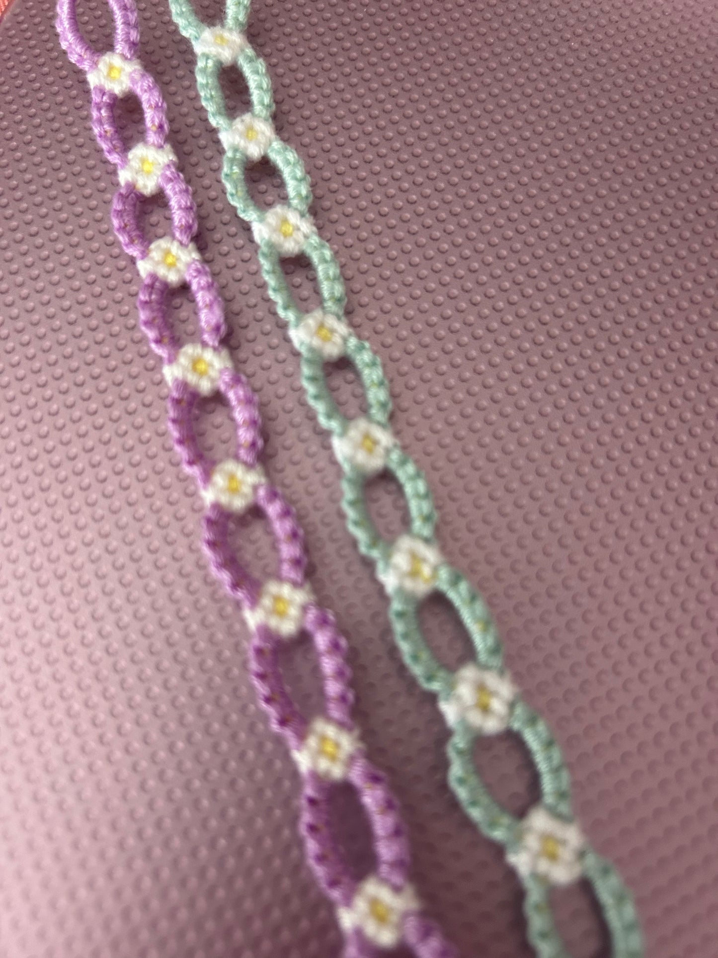 daisy chain bracelet or anklet