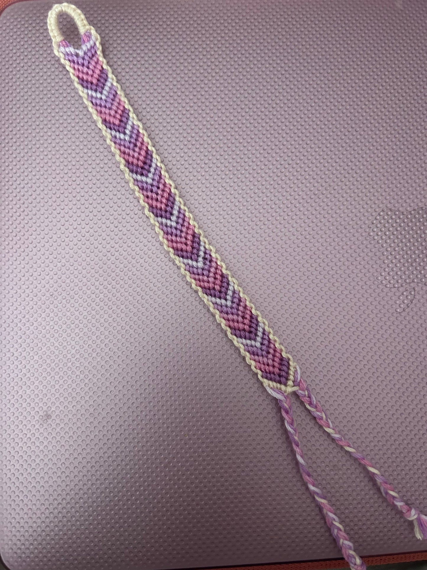 5 colour bordered chevron style bracelet