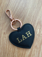 Load image into Gallery viewer, Personalised love heart keyring
