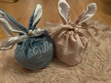 Load image into Gallery viewer, Personalised Easter treat bags
