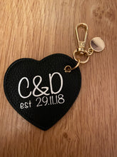 Load image into Gallery viewer, Personalised heart keyring

